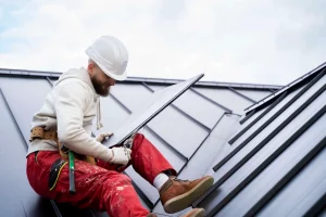 How much does roof replacement cost on average
